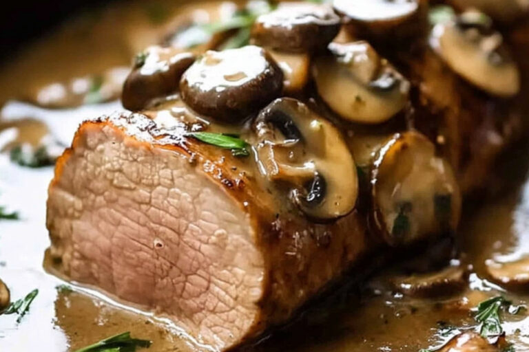 Delicioso solomillo de cerdo en salsa marsala cremosa