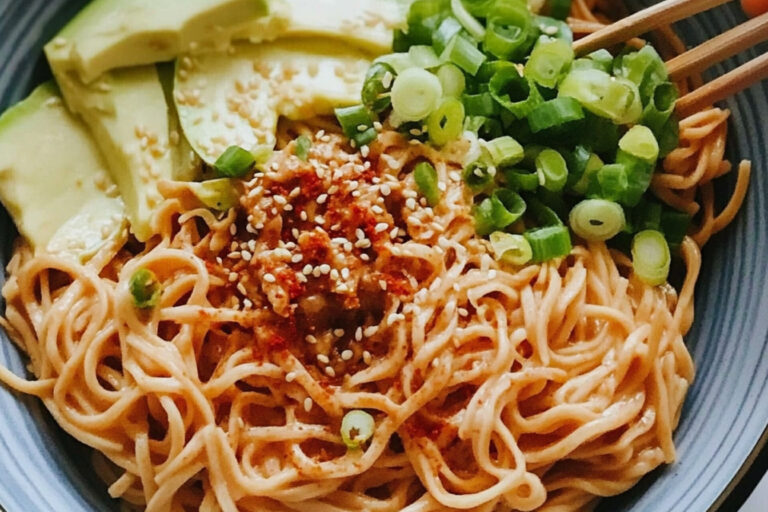 Deliciosos fideos con mantequilla de sésamo rápida