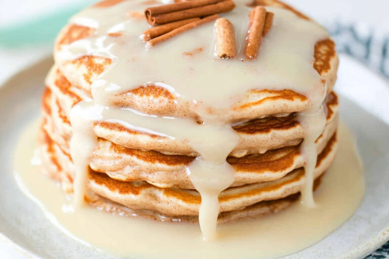 Panqueques de canela con glaseado