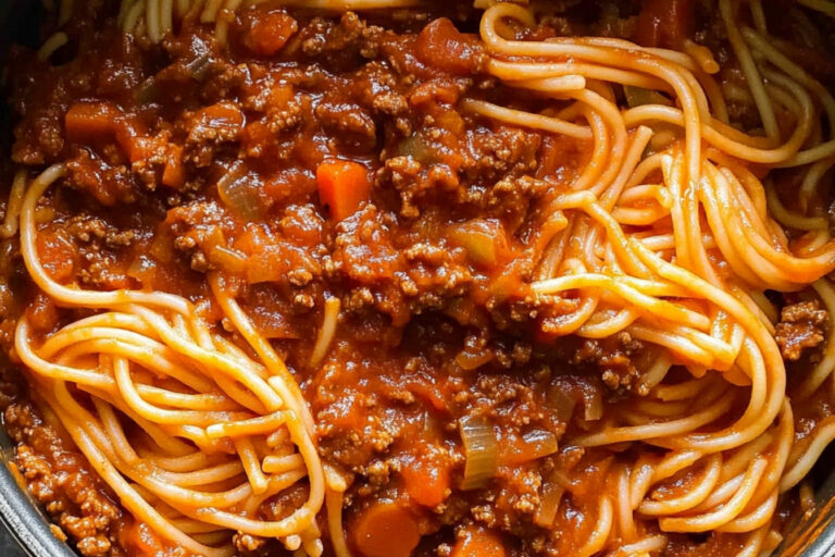 Pasta Boloñesa en una sola olla irresistible