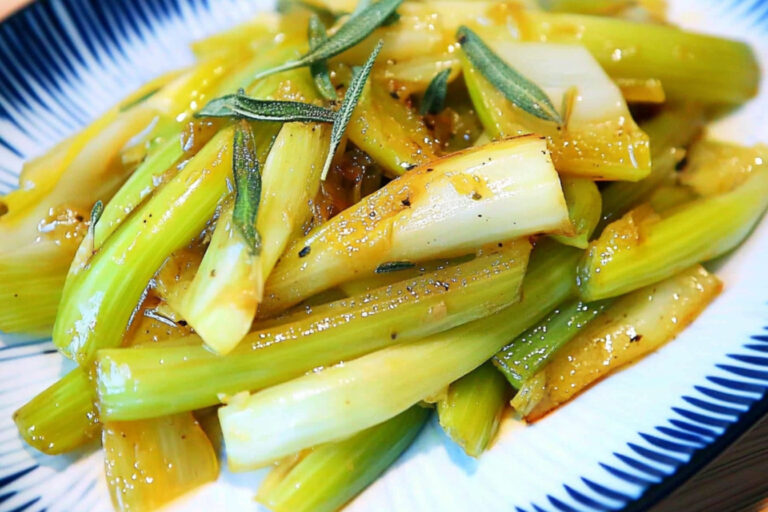Puerros Guisados con Limón