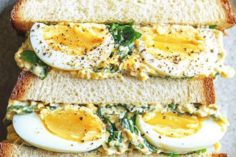 Sándwich de huevos: simple y delicioso en casa