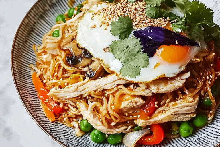 Tazón de arroz con fideos