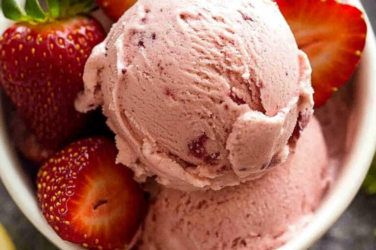 Helado de fresa sin máquina: ¡fácil y delicioso!