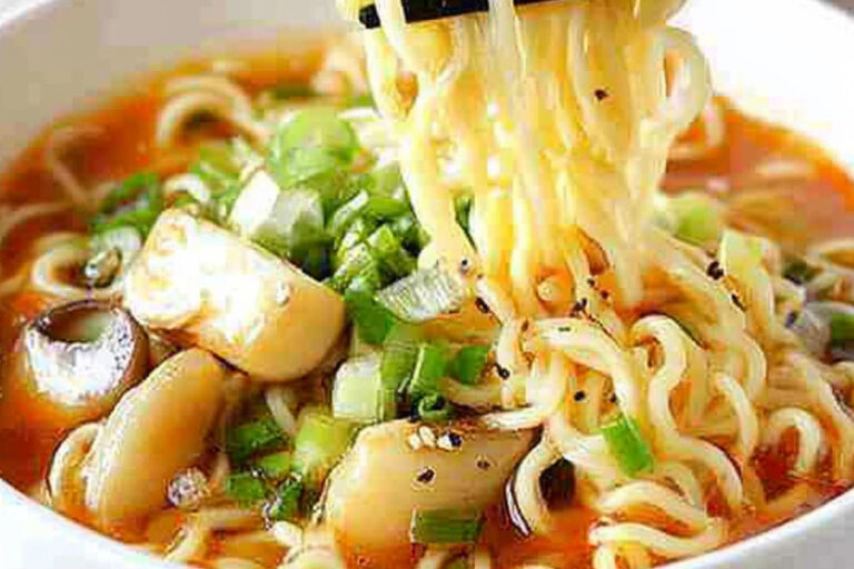 Transforma tu ramen instantáneo en un festín delicioso